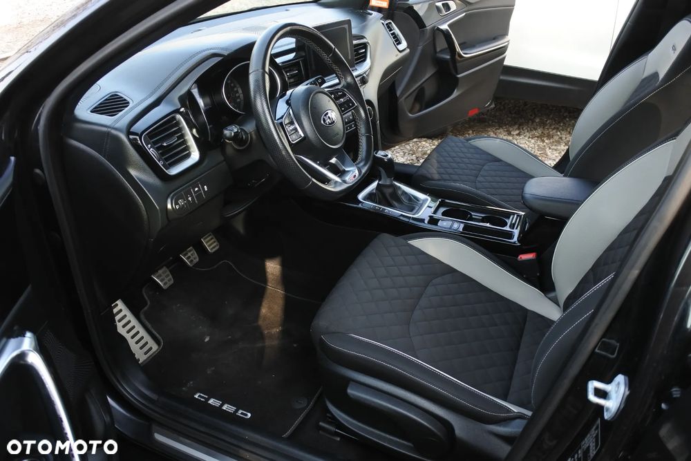 Kia Ceed 1.0 T-GDI ISG GT Line - 10