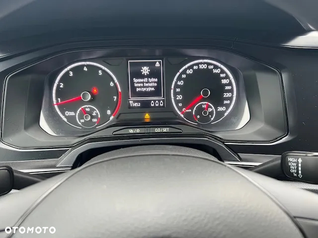 Volkswagen Polo - 17
