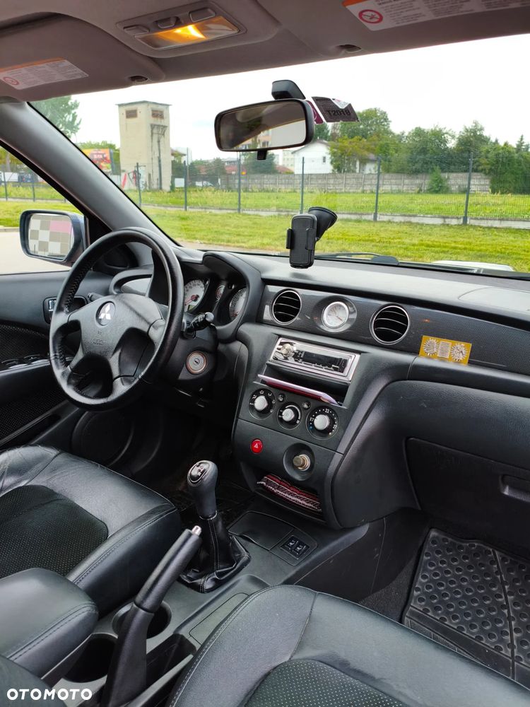 Mitsubishi Outlander 2.0 Turbo 4WD - 13