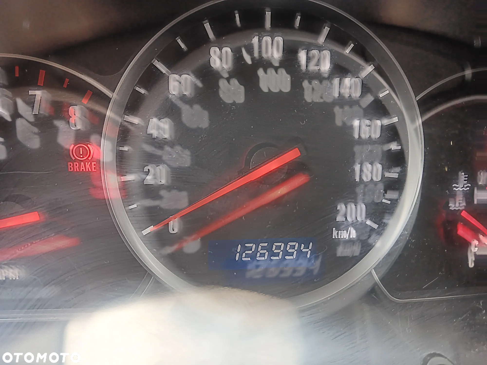 Suzuki Grand Vitara 2.0 - 10