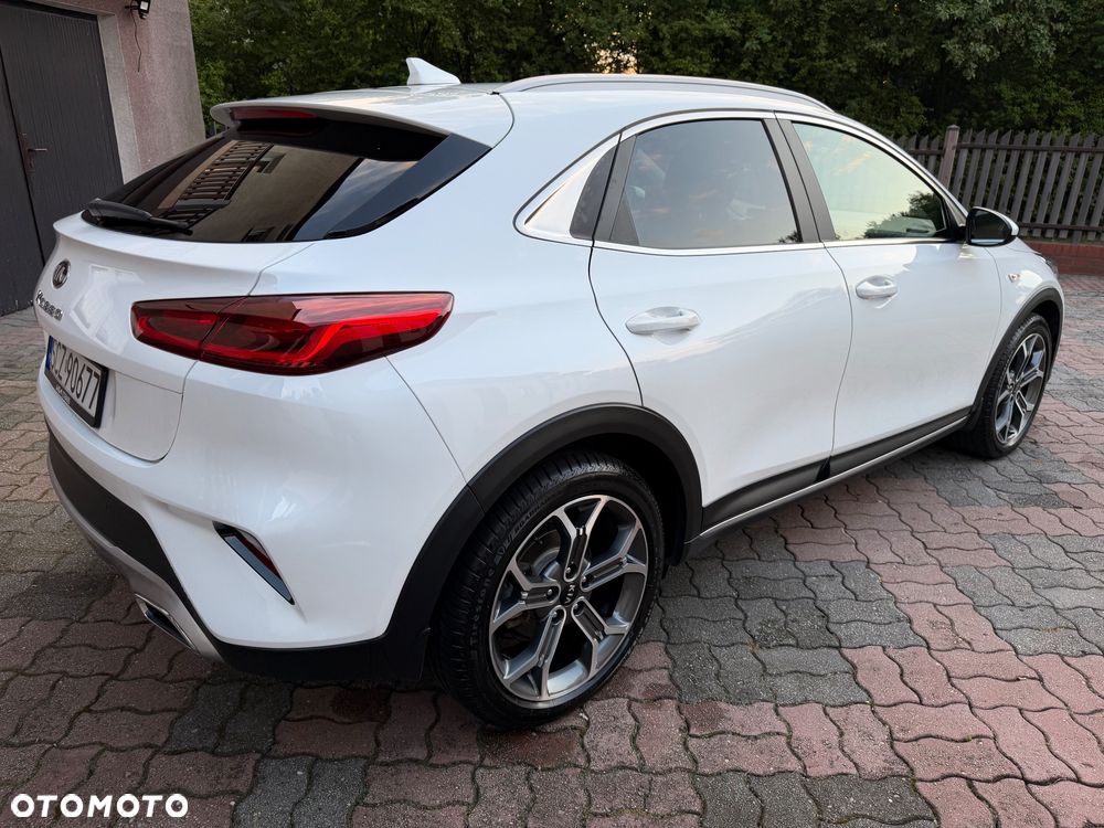 Kia XCeed 1.4 T-GDI M - 12