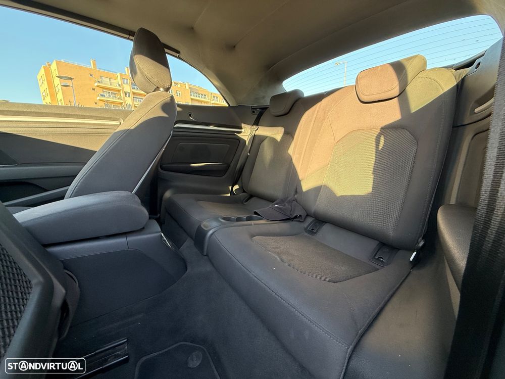 Audi A3 Cabrio 1.6 TDi Design - 9