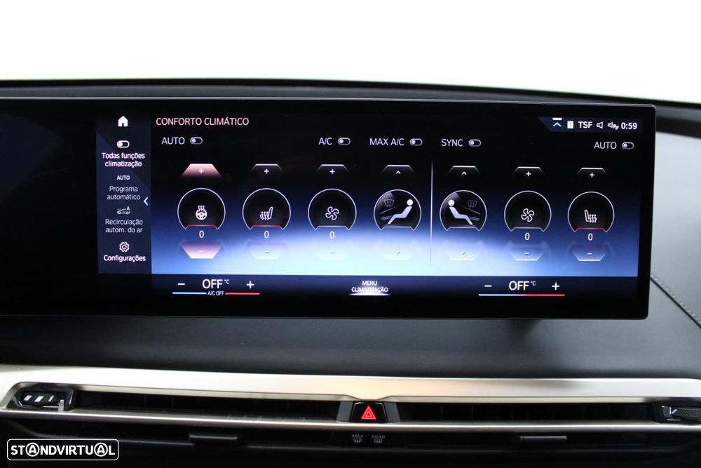 BMW iX xDrive 40 Pack Desportivo - 31