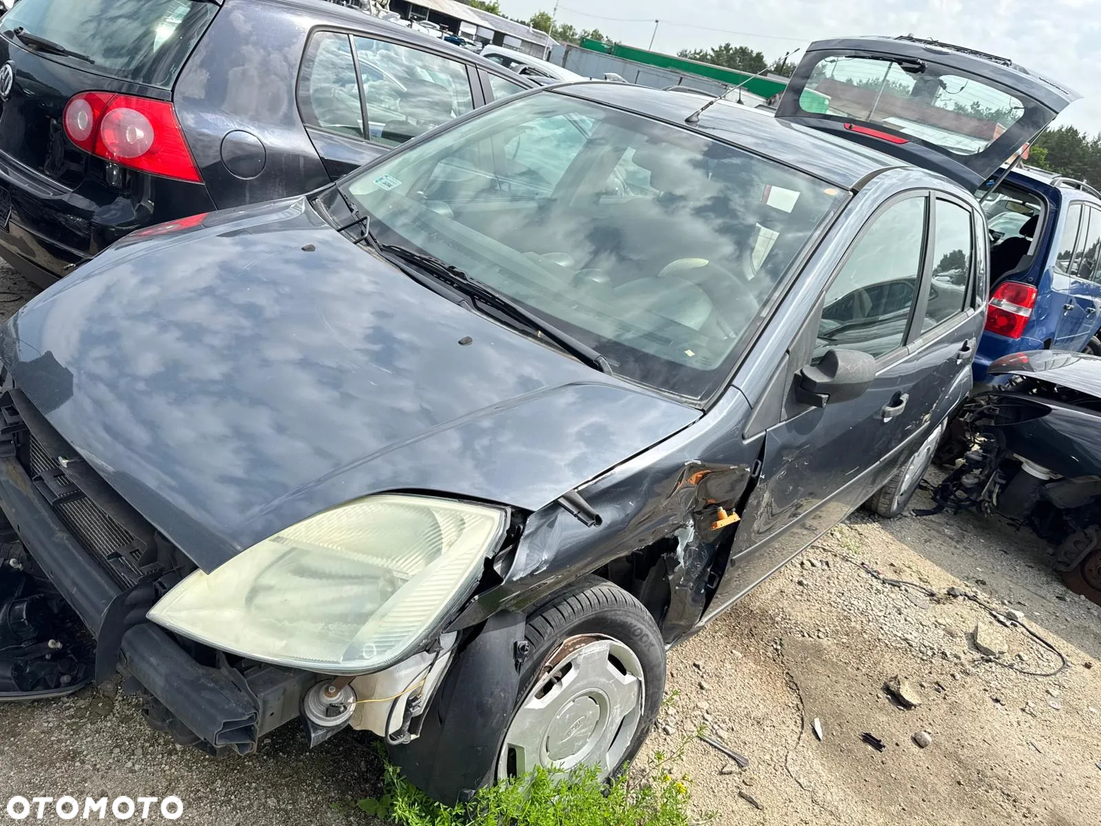 Ford Fiesta 2003 poj. 1.3 benzyna 70 KM - samochód na CZĘŚCI - 14