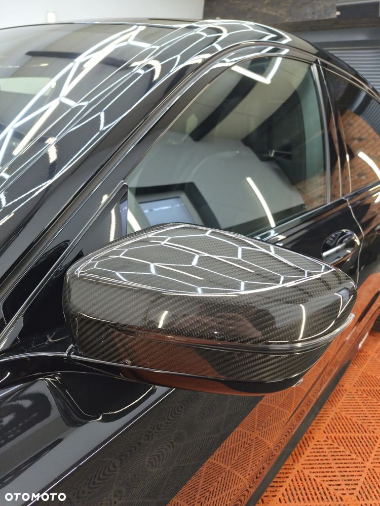 BMW Seria 7 750Li xDrive - 10