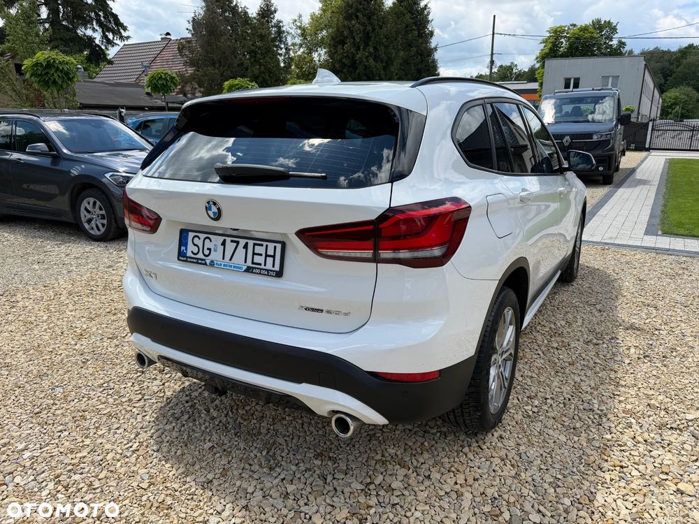 BMW X1 xDrive20d Sport Line - 10