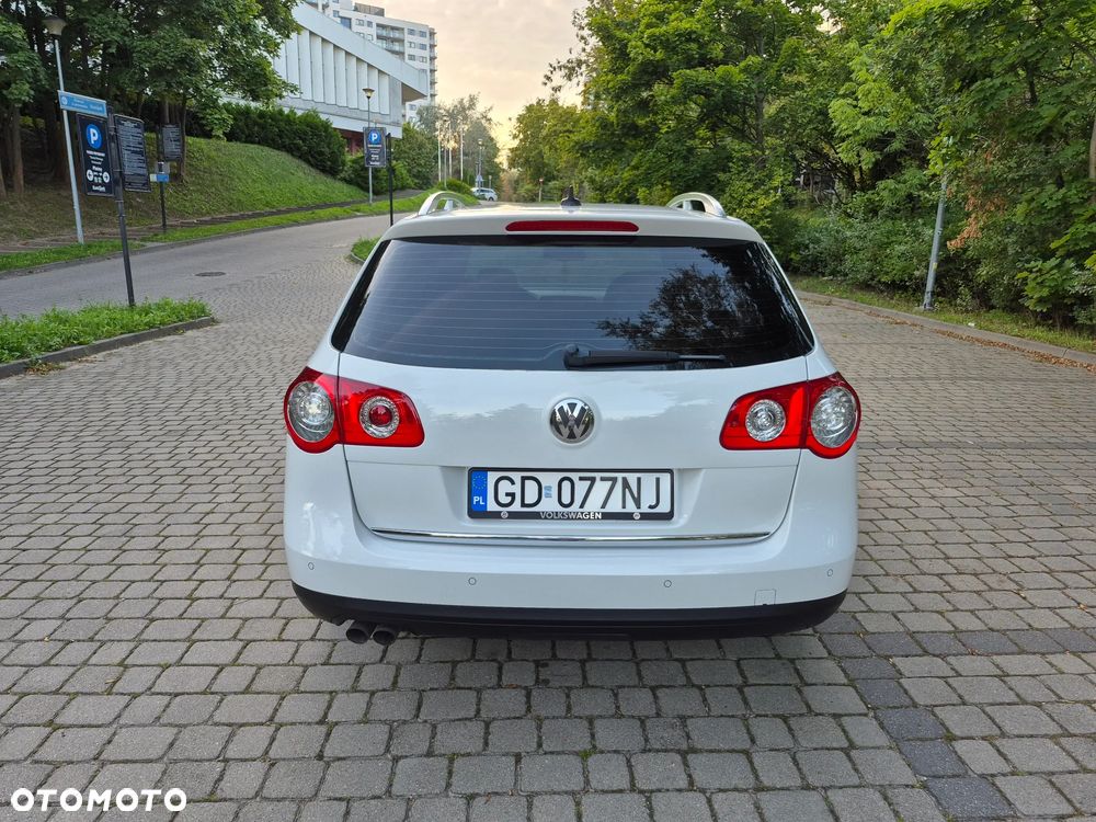Volkswagen Passat 2.0 TDI DPF Highline DSG - 9