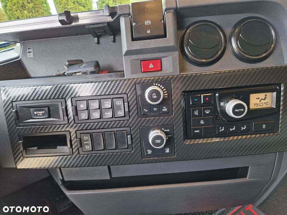 Renault T 480 E6 / TC / HIGH CAB / STANDARD / IDEAŁ / POLSKI SALON - 29