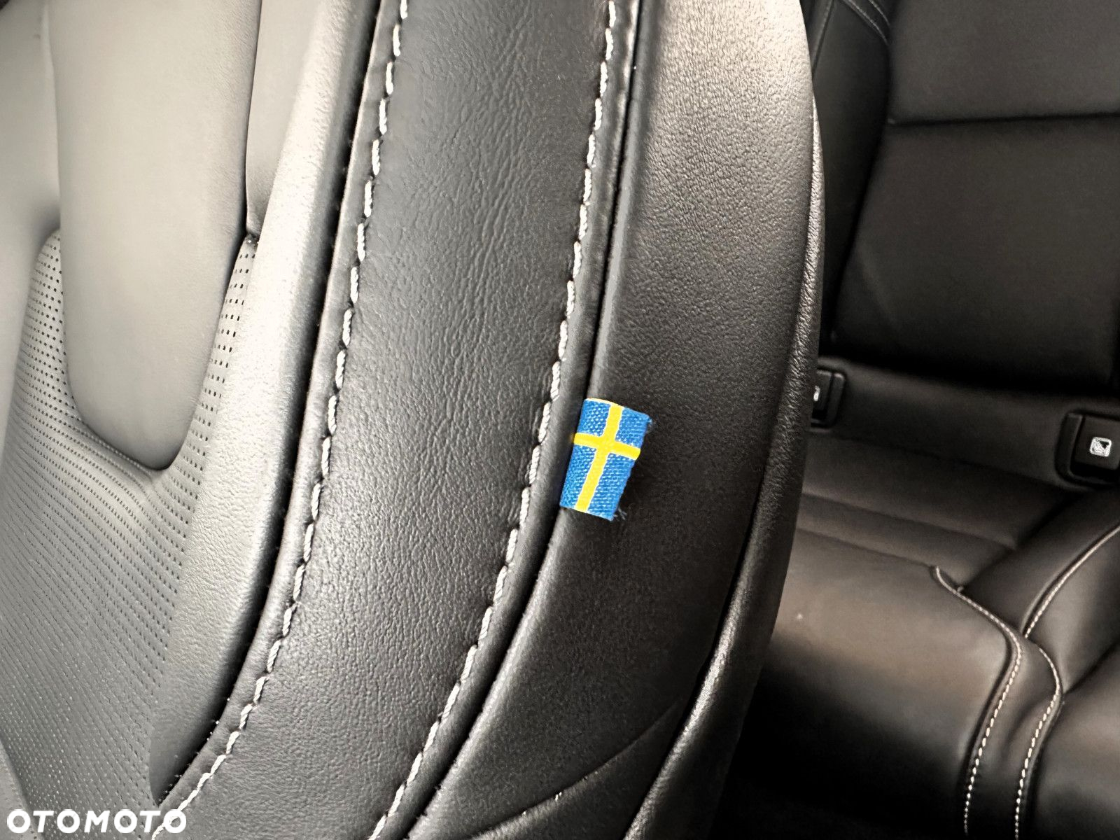 Volvo S90 - 37