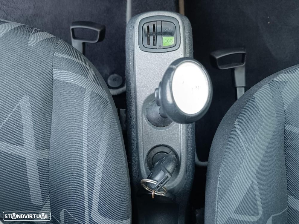 Smart ForTwo Coupé 1.0 mhd Passion 71 - 18
