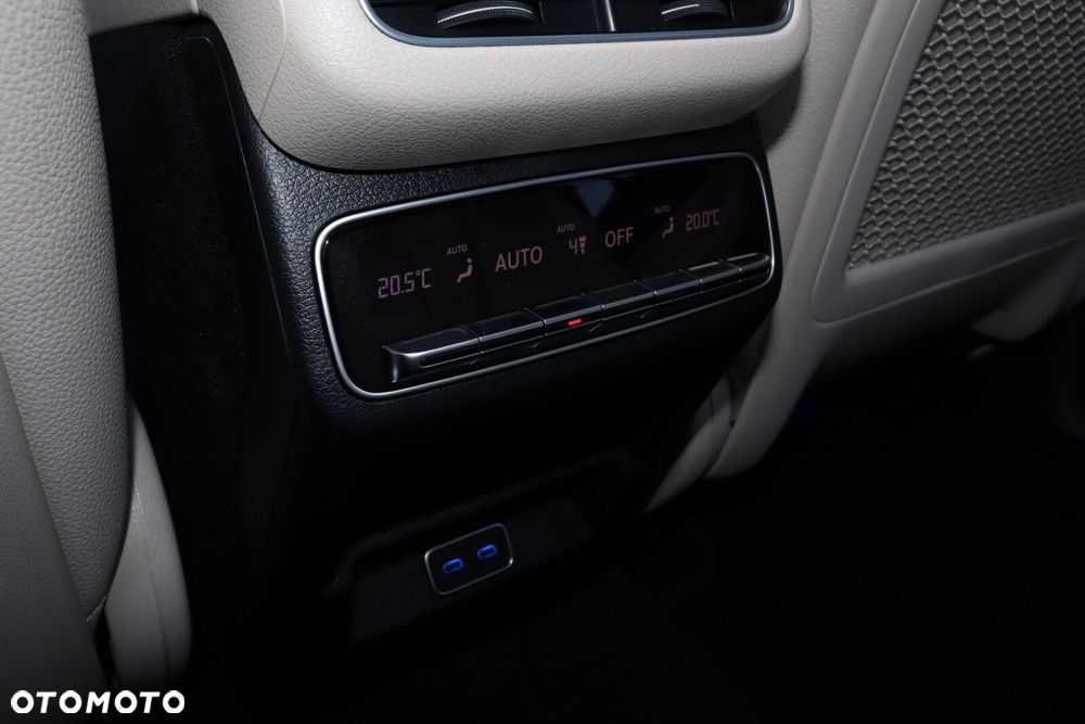 Mercedes-Benz GLS - 20