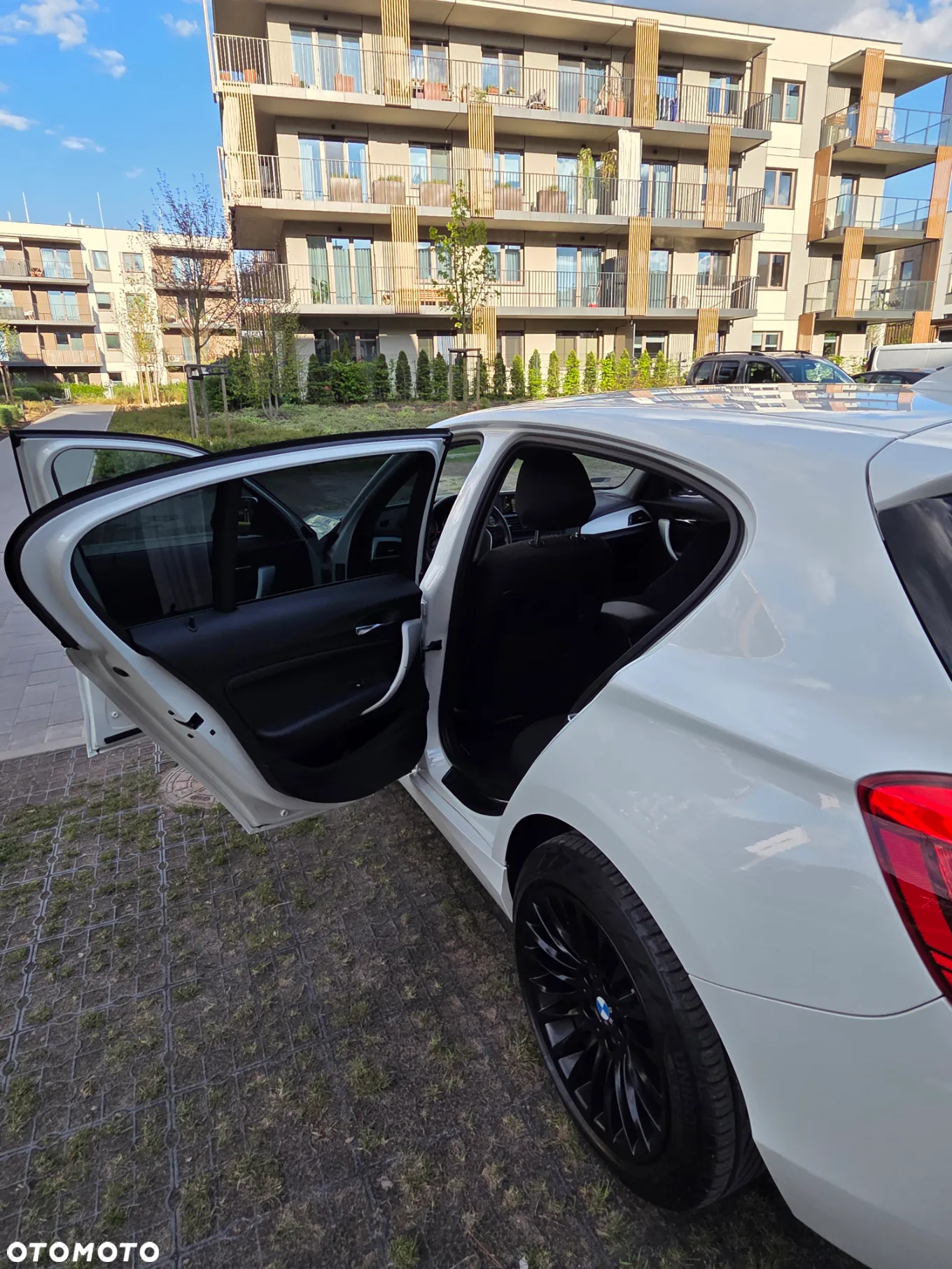 BMW Seria 1 120d - 12