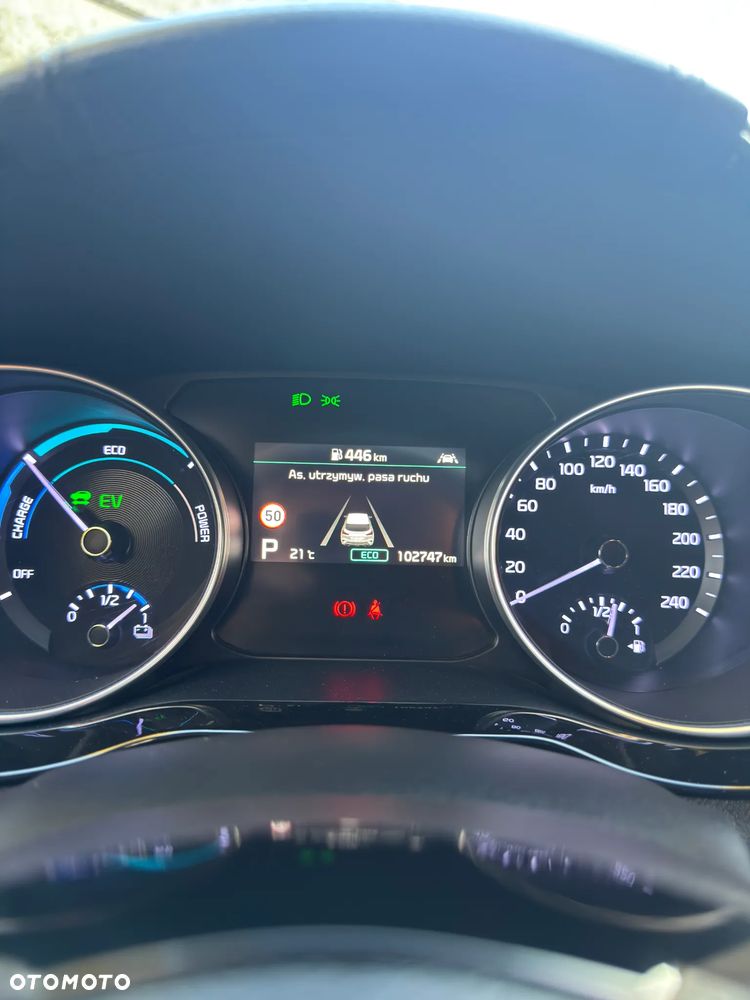 Kia XCeed - 19