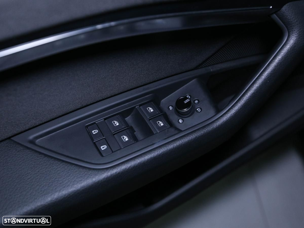 Audi e-tron 55 quattro - 12