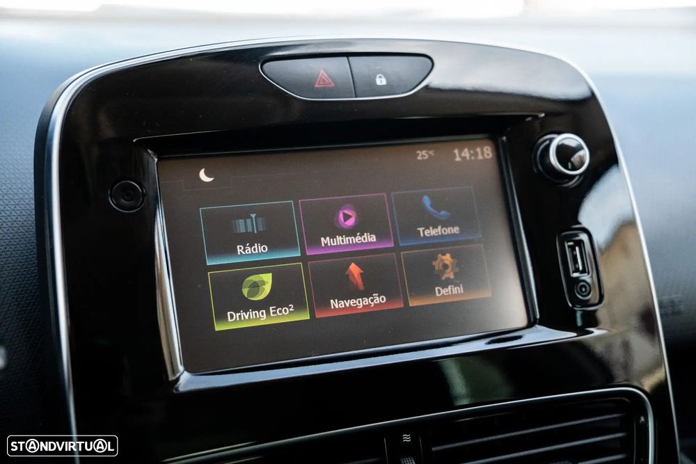 Renault Clio 1.5 dCi Limited EDition - 9