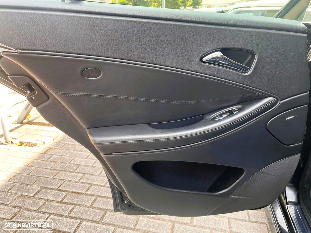 Mercedes-Benz CLS 55 AMG - 45