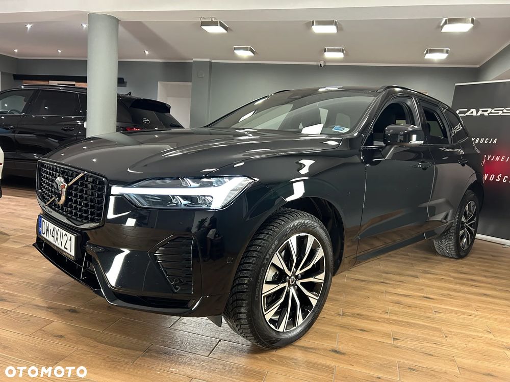 Volvo XC 60 B4 B Plus Dark - 41