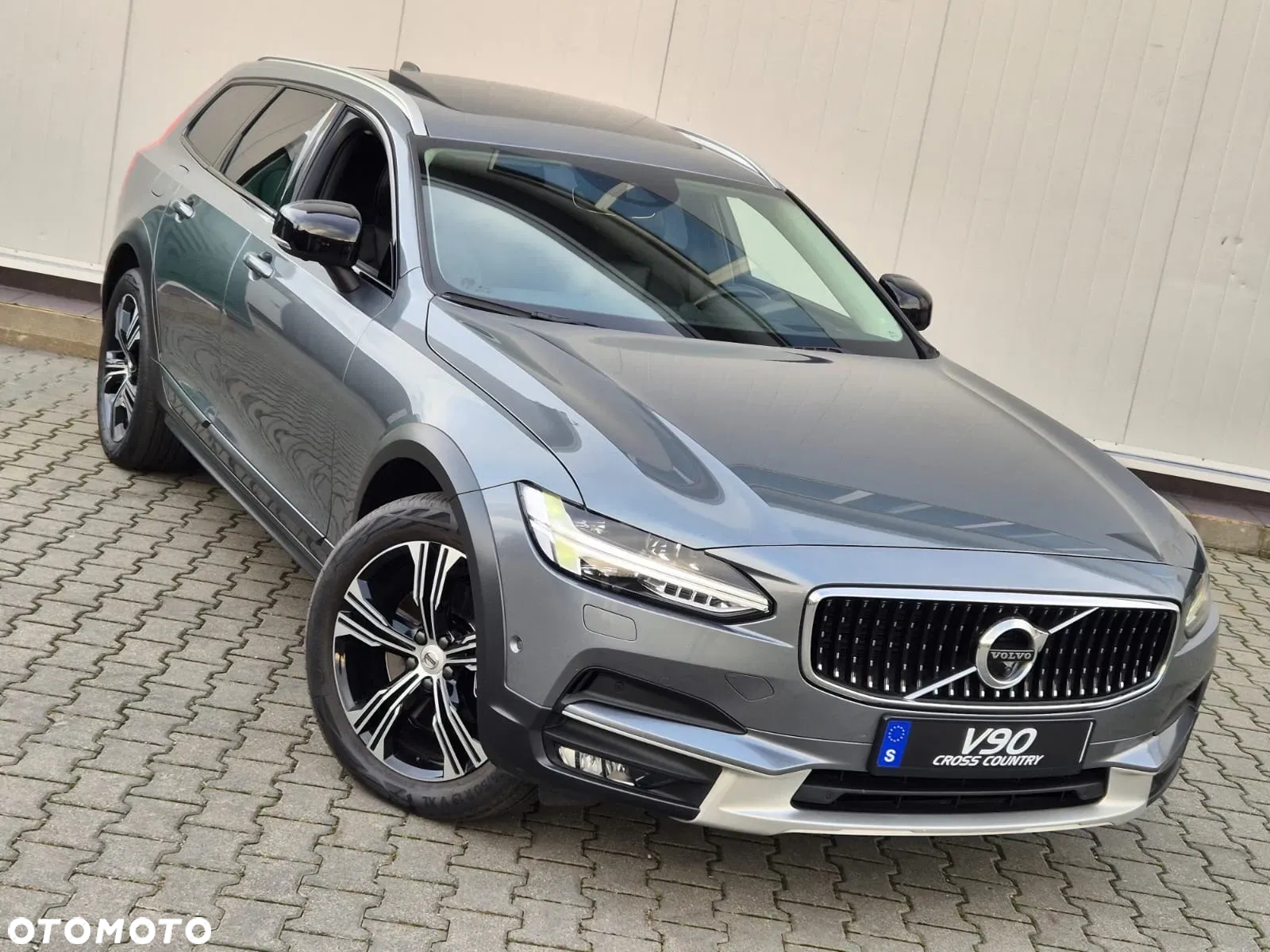Volvo V90 Cross Country D5 AWD - 6
