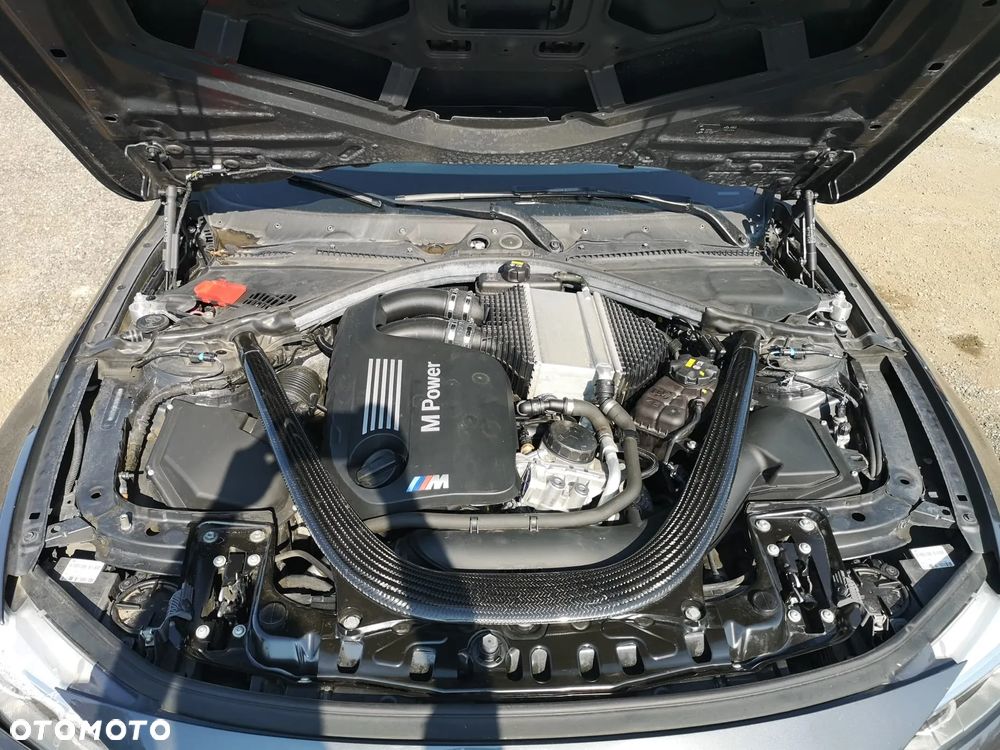 BMW M4 - 5