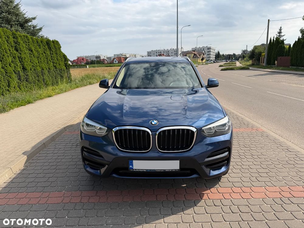 BMW X3 sDrive18d Advantage - 2