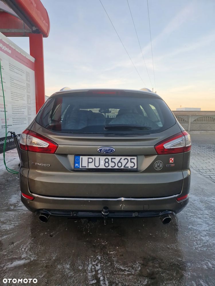 Ford Mondeo - 10