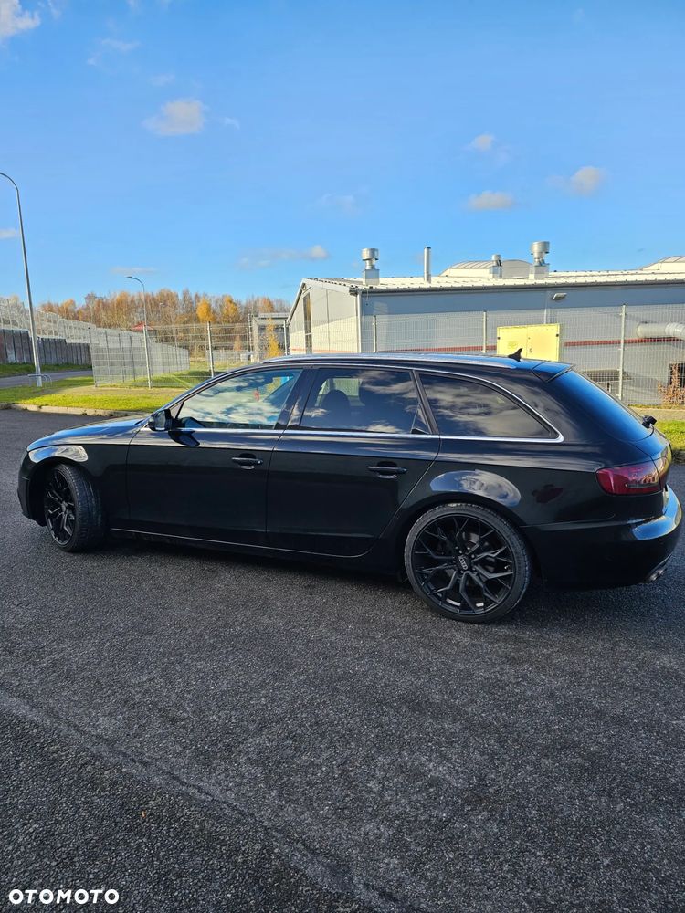 Audi A4 Avant 2.0 TDI - 4