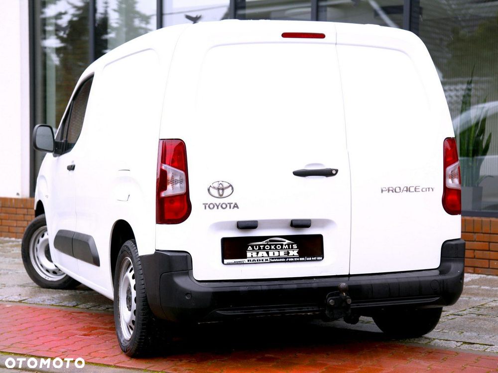 Toyota Proace City - 22