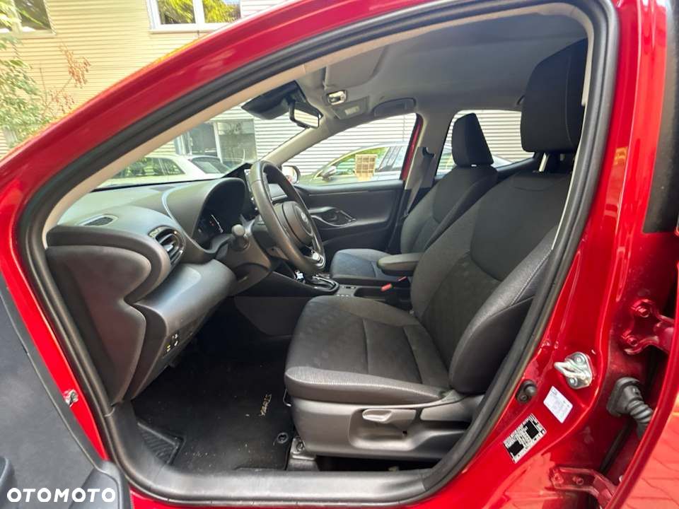 Toyota Yaris - 16