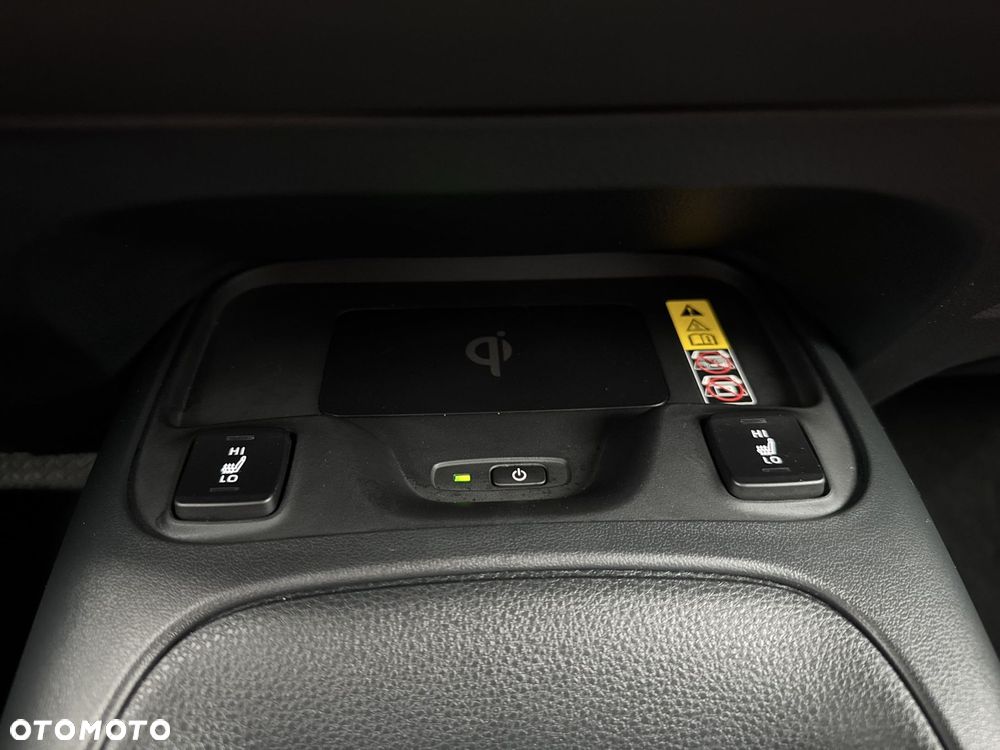 Toyota Corolla 1.8 Hybrid Comfort - 26