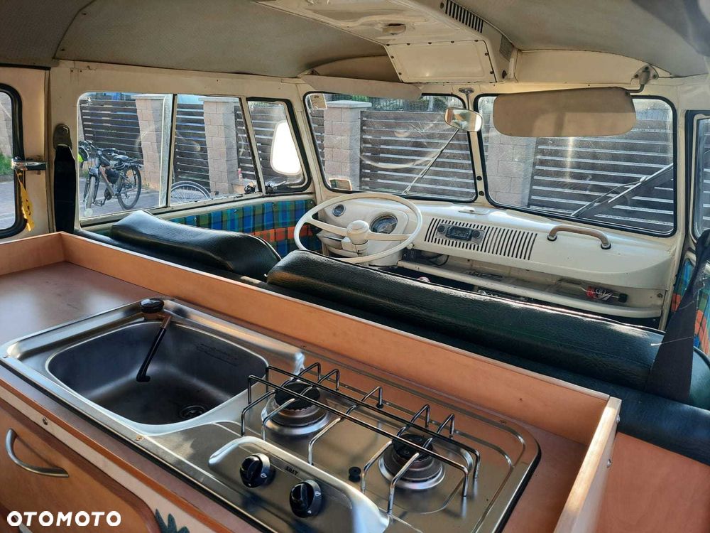 Volkswagen Transporter - 5