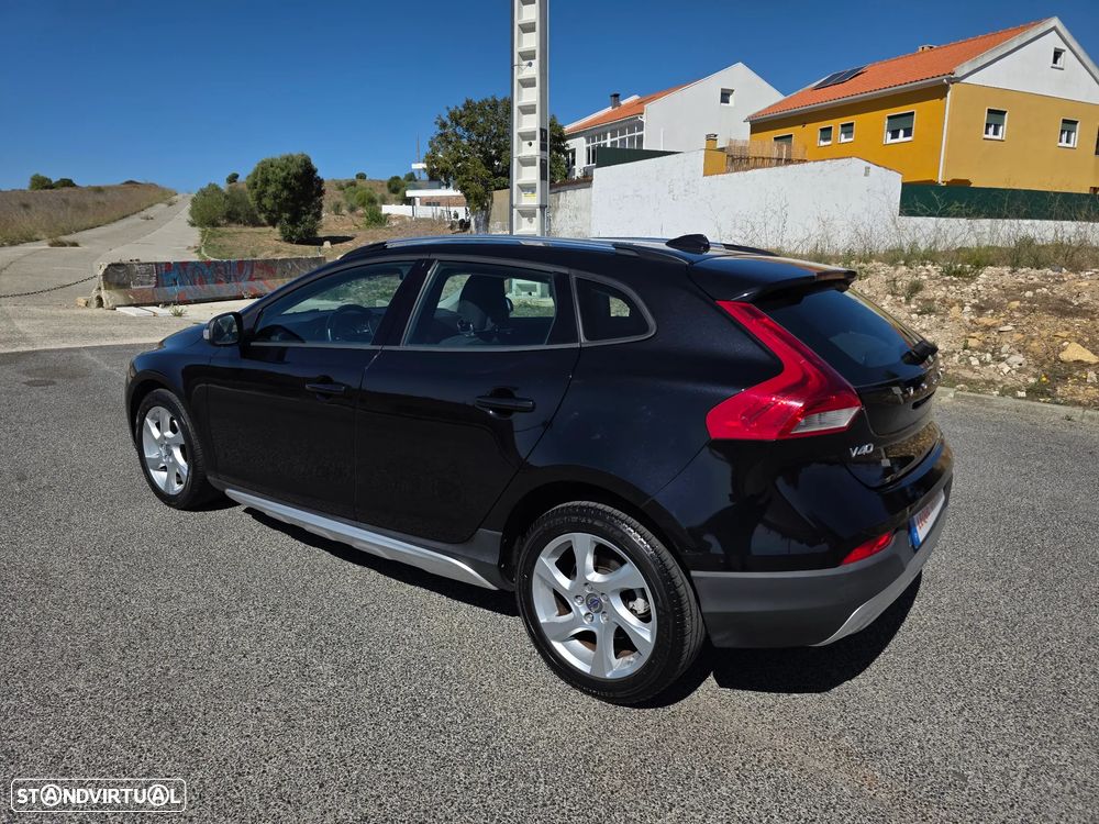 Volvo V40 Cross Country 1.6 D2 Summum - 21