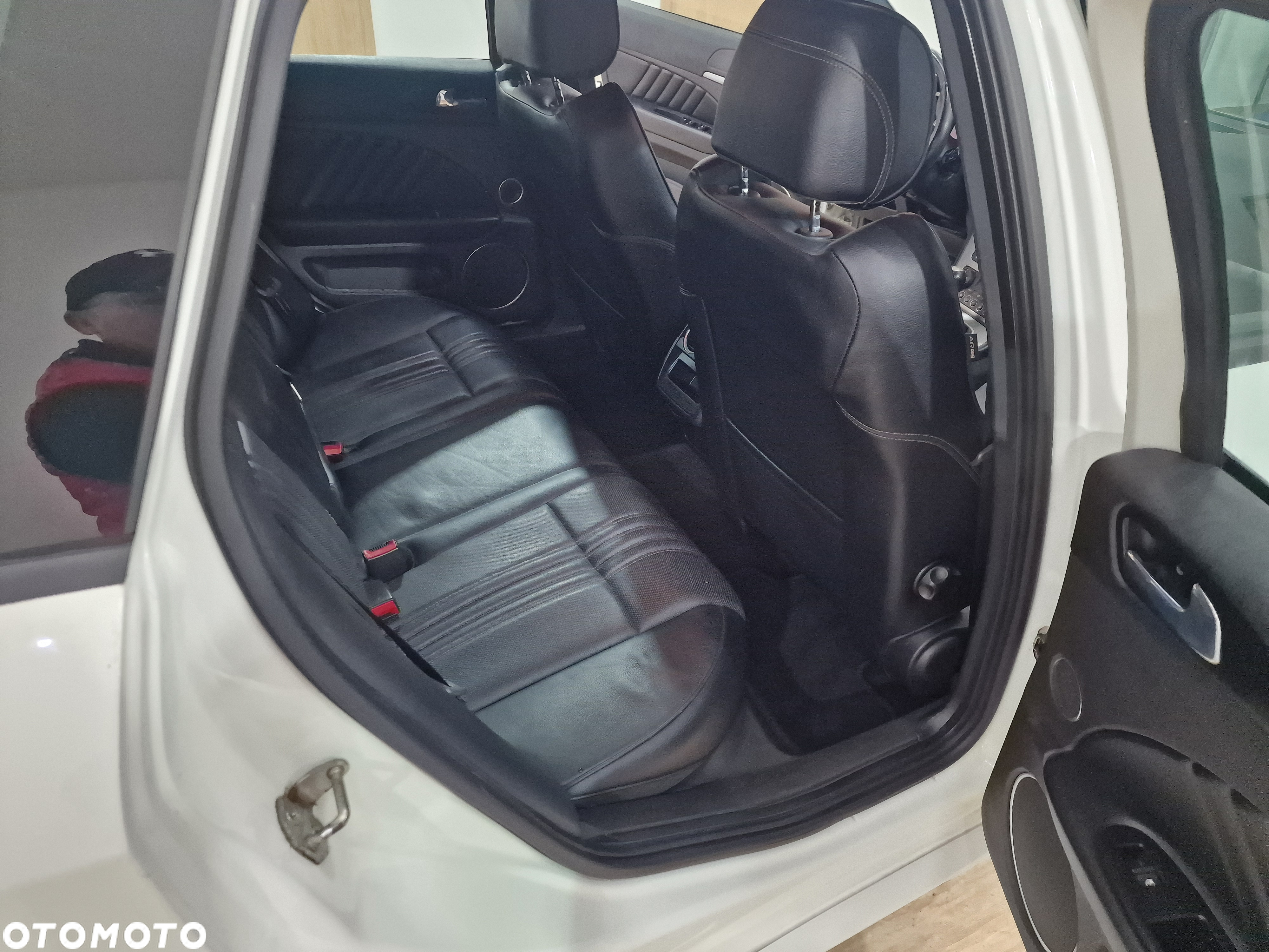 Alfa Romeo 159 1.9JTDM ti - 30