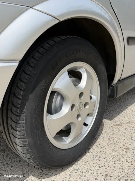 Opel Astra 1.7 DTL Club - 6