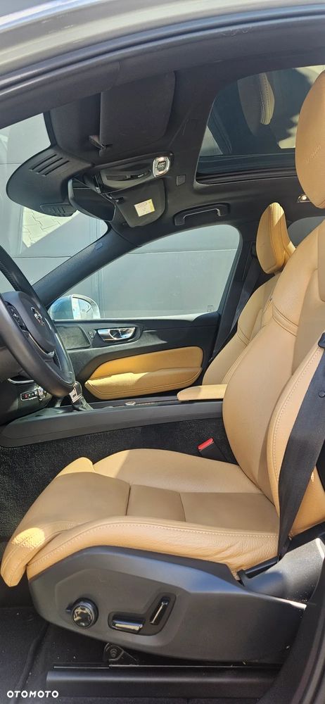 Volvo XC 60 T4 Inscription - 12