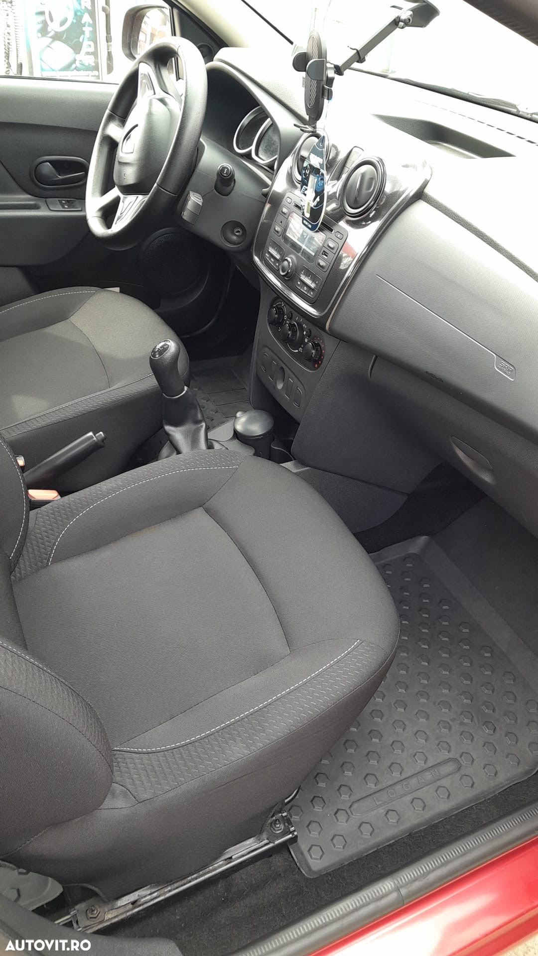 Dacia Logan - 5