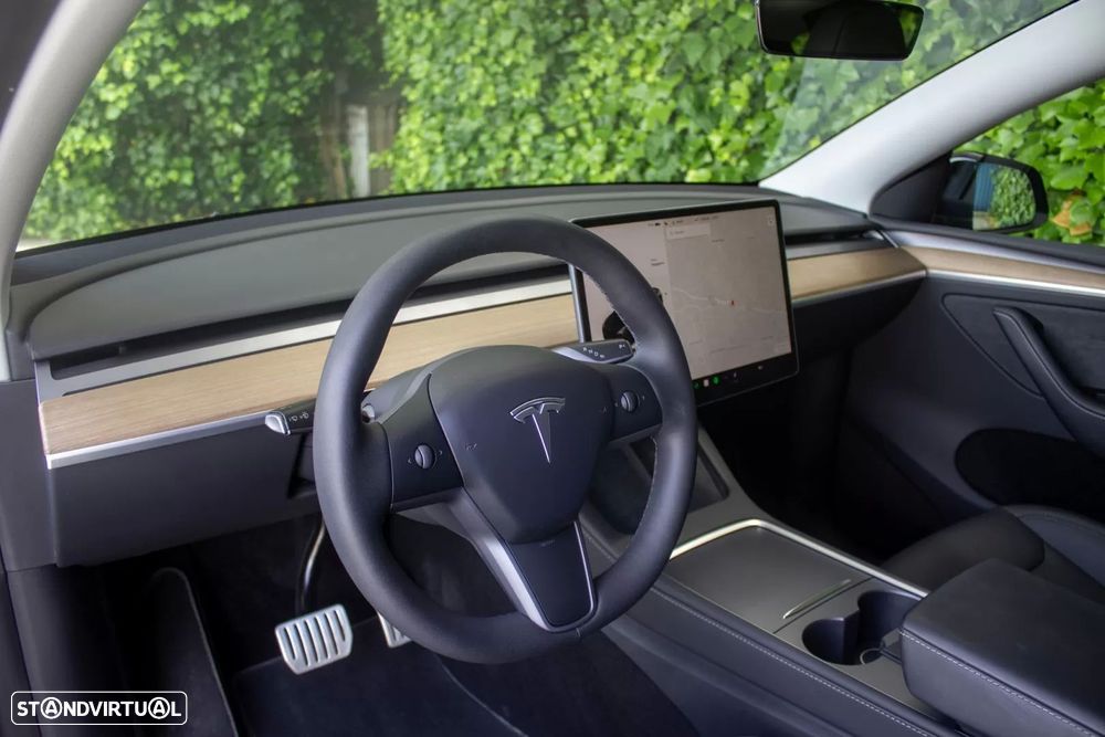 Tesla Model Y Performance Tração Integral - 11