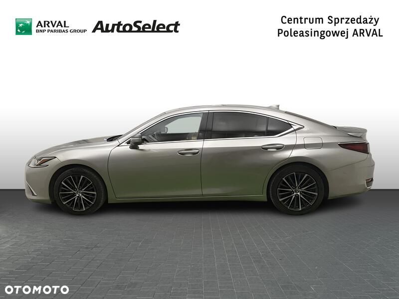 Lexus ES 300h Business Edition - 2