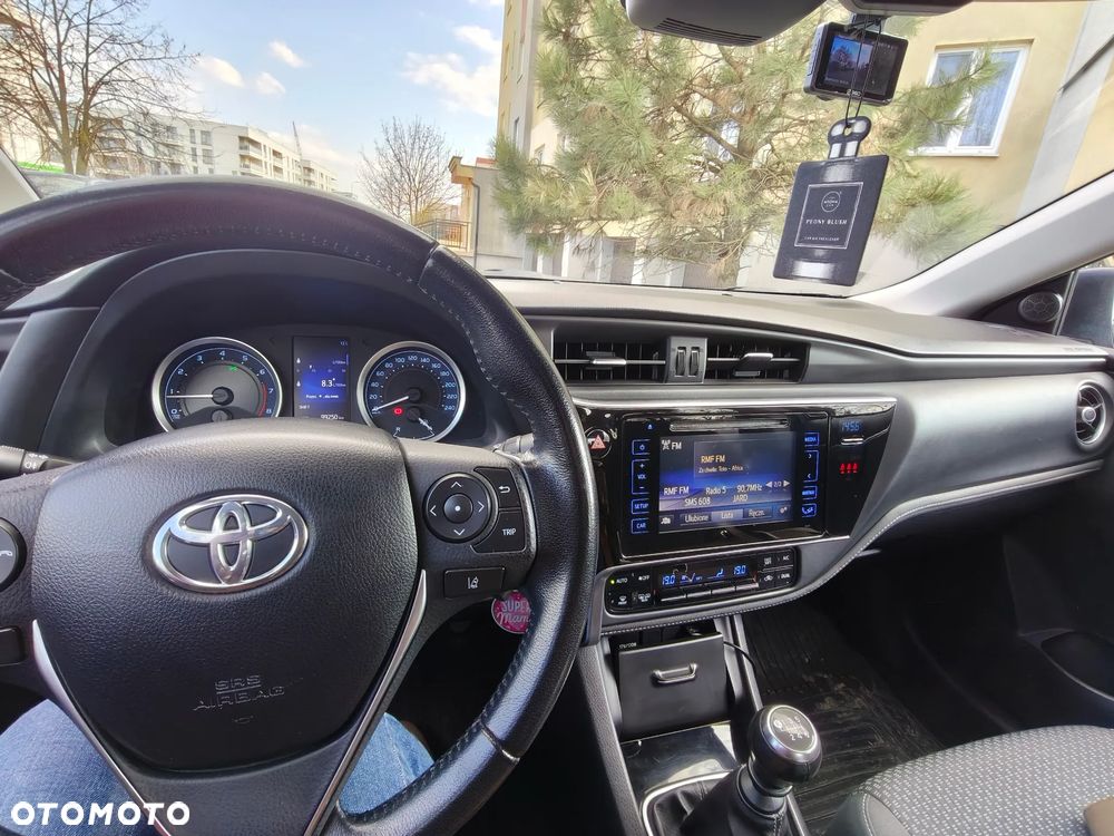 Toyota Corolla 1.6 Comfort - 7