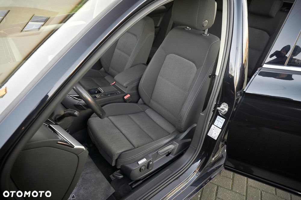 Volkswagen Passat 2.0 TDI BMT Comfortline DSG - 25