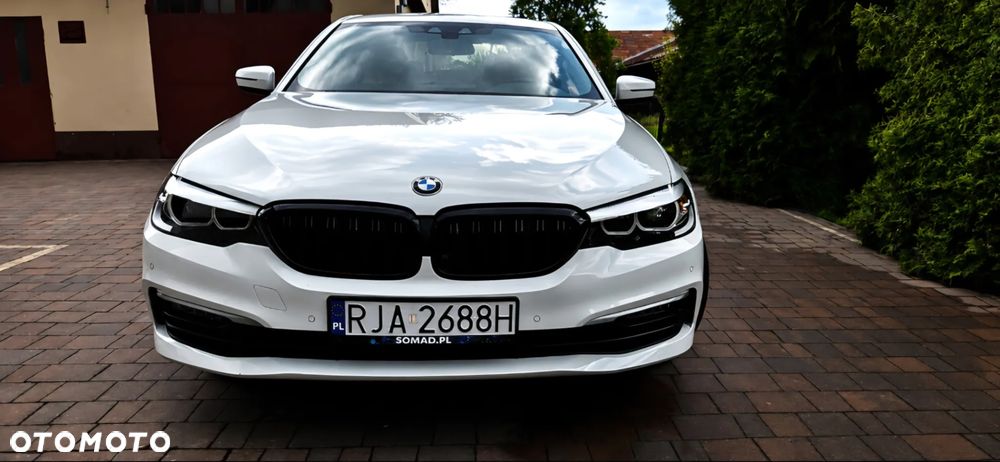 BMW Seria 5 520d Efficient Dynamics Sport Line sport - 2