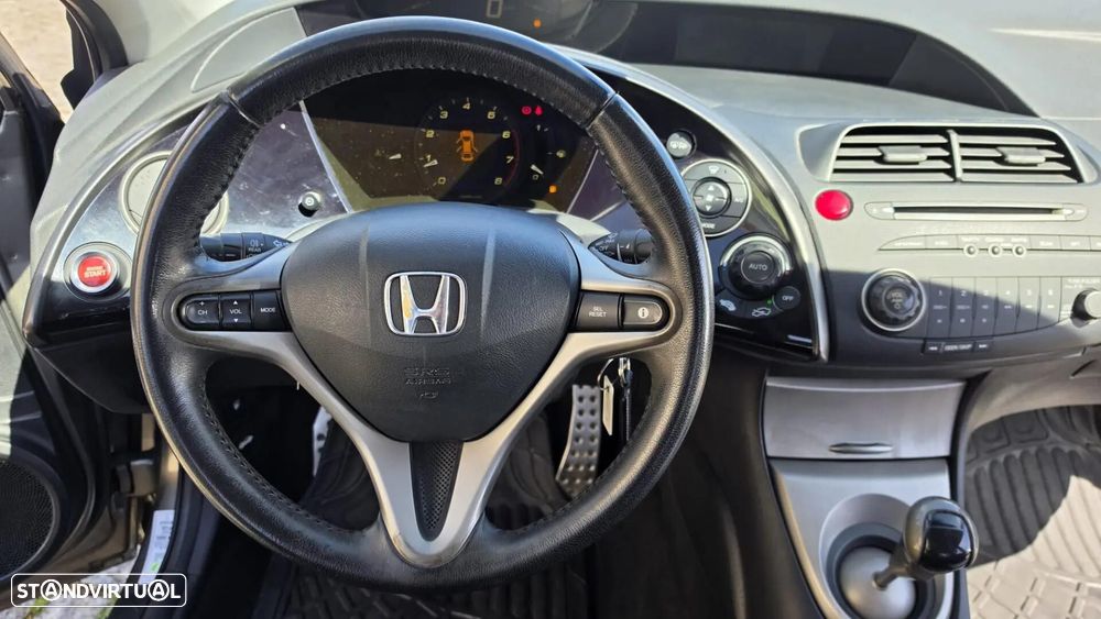 Honda Civic 1.4 Comfort - 8