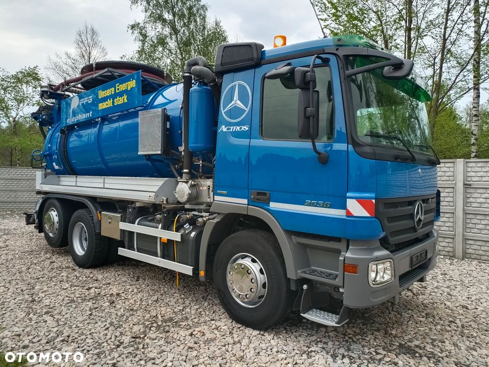 Mercedes-Benz ACTROS 2536 6x2* ASENIZACYJNY* 13000L* FFG elephant* Specjalny do ŚCIEKÓW I OSADÓW*  WYJĄTKOWO ZADBANY* z NIEMIEC - 4