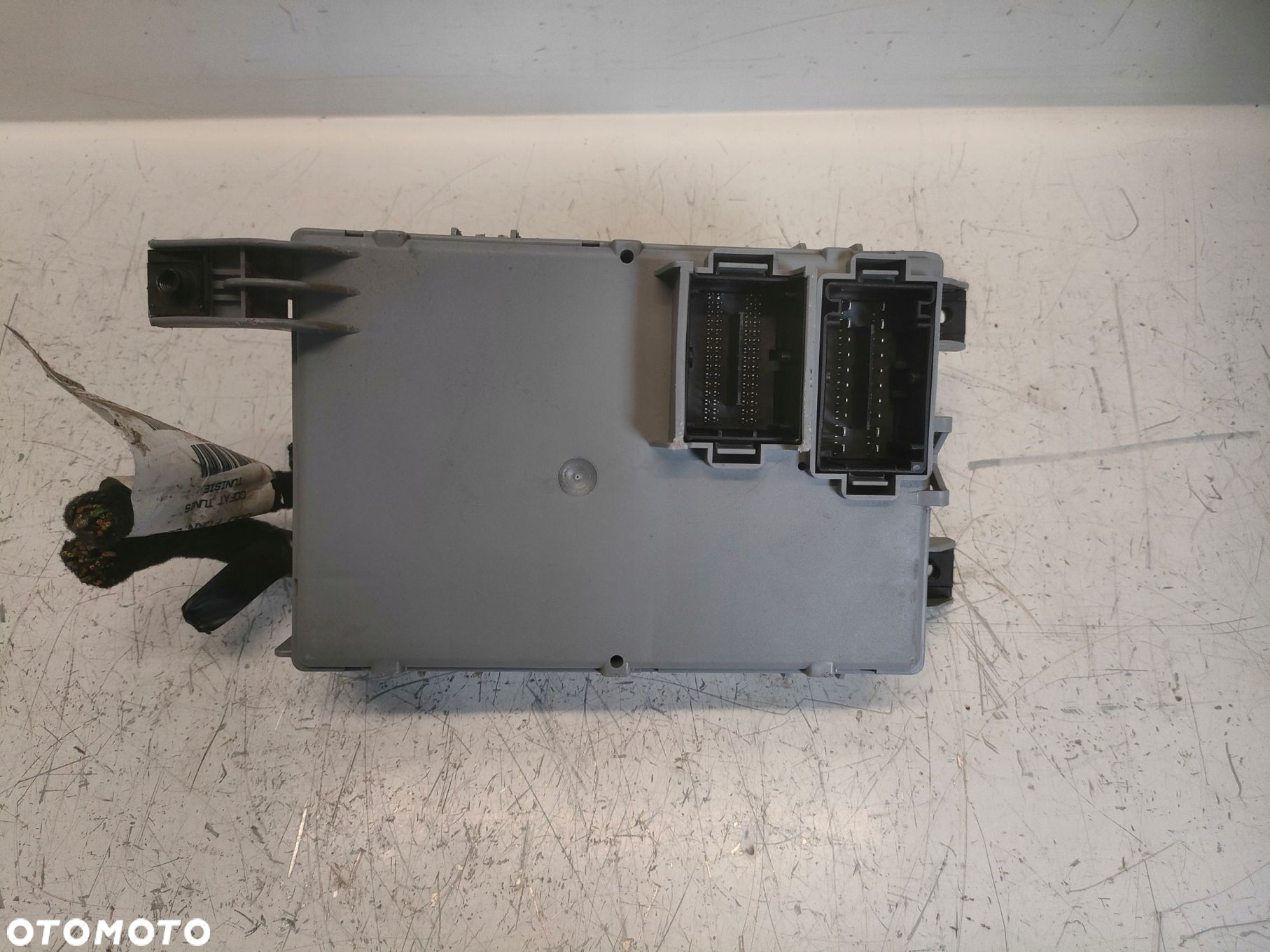 FIAT GRANDE PUNTO 05- 1.4 MODUŁ BSI SKRZYNKA BEZPIECZNIKÓW 00518263170 - 4
