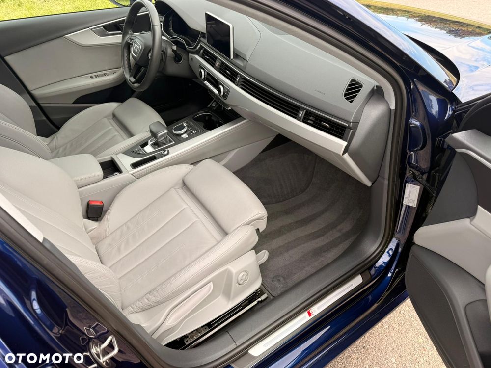 Audi A4 Limousine 35 TFSI Sport S tronic - 13