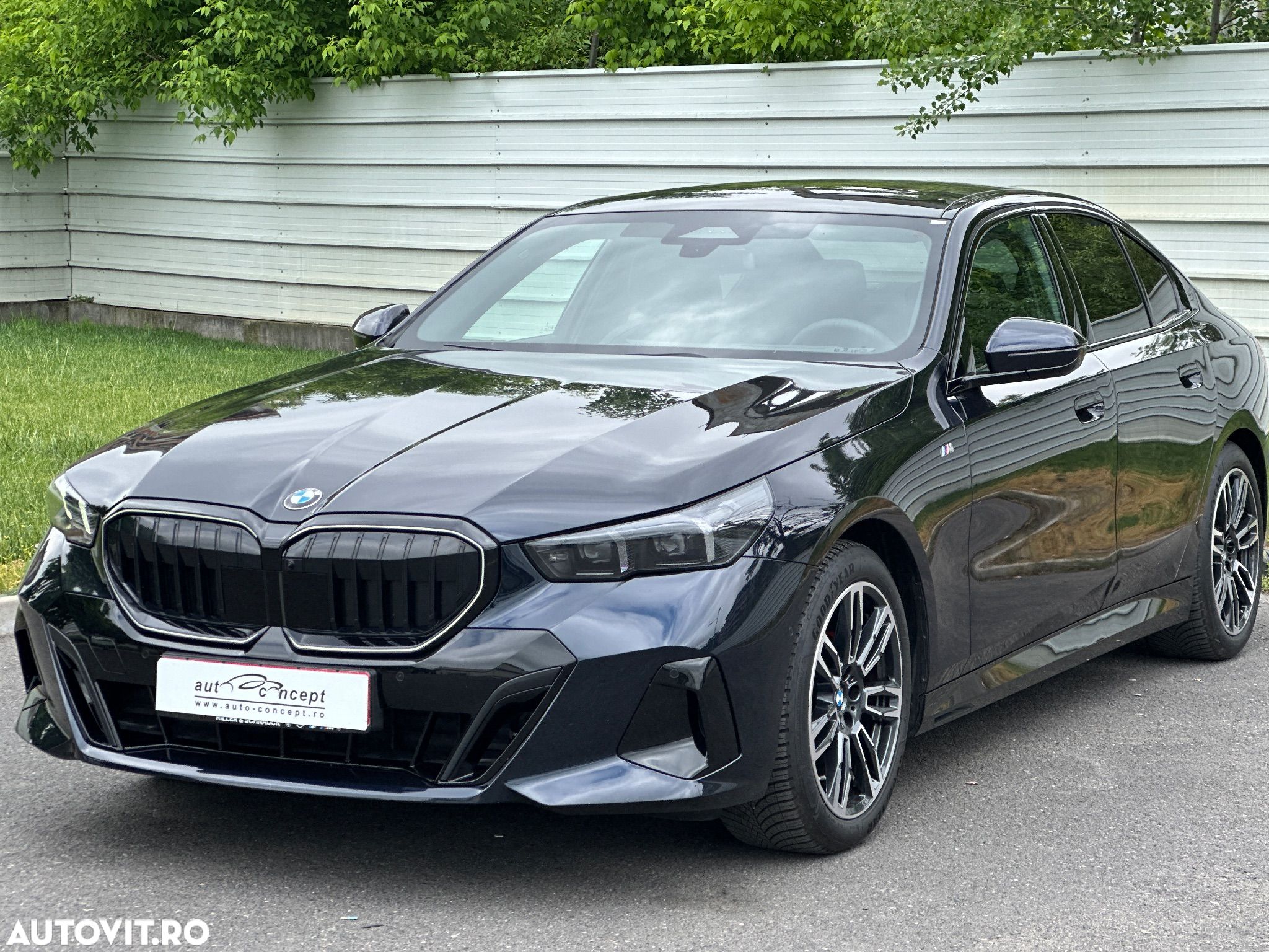 BMW Seria 5 - 1