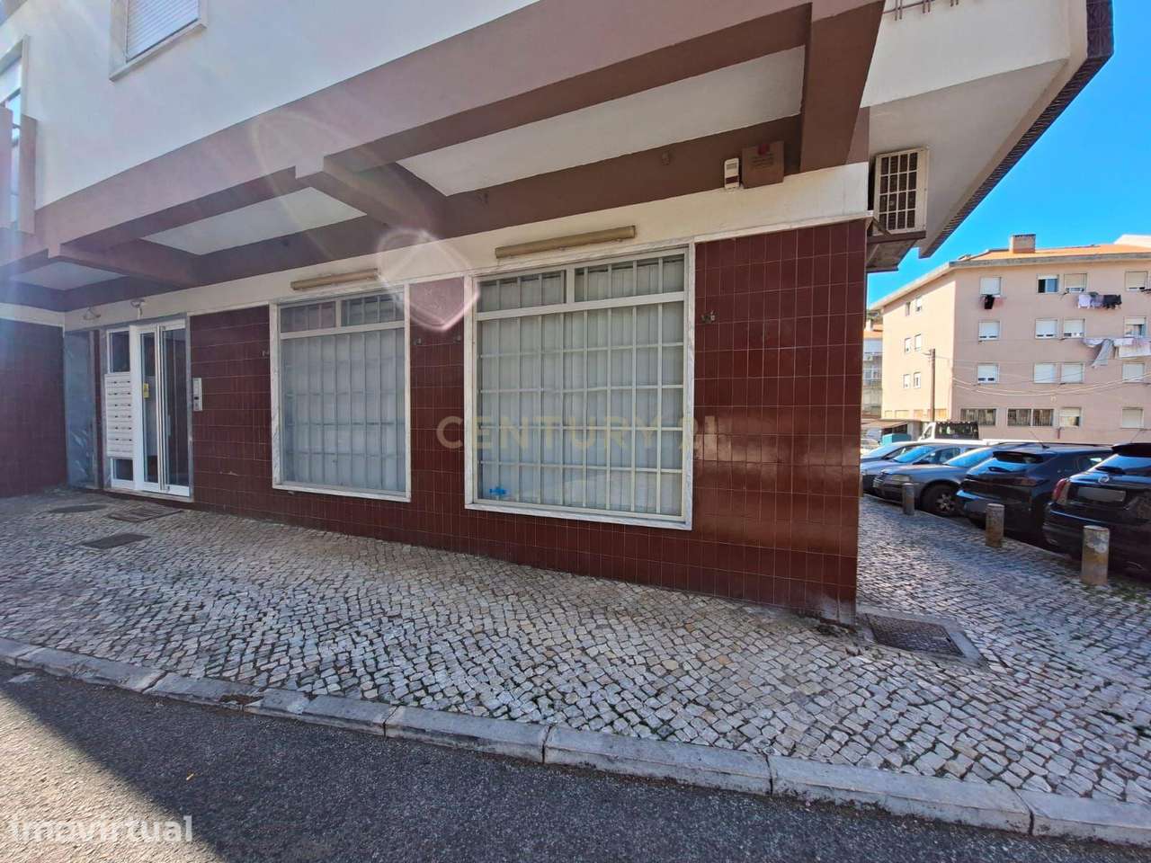 Loja para “”ARRENDAMENTO””, com uma área de 47,70 m2, casa de banho, e - Grande imagem: 4/14