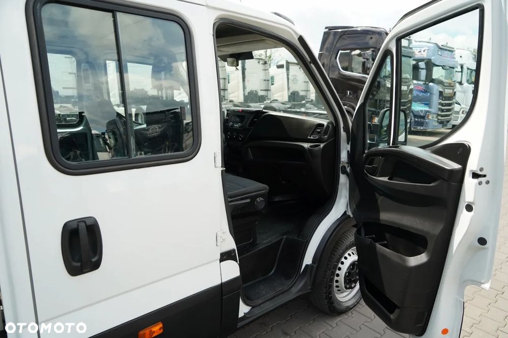 Iveco DAILY 35-140 / WYWROTKA / BRYGADÓWKA - 6 MIEJSC   / MANUAL /  SPROWADZONY - 34