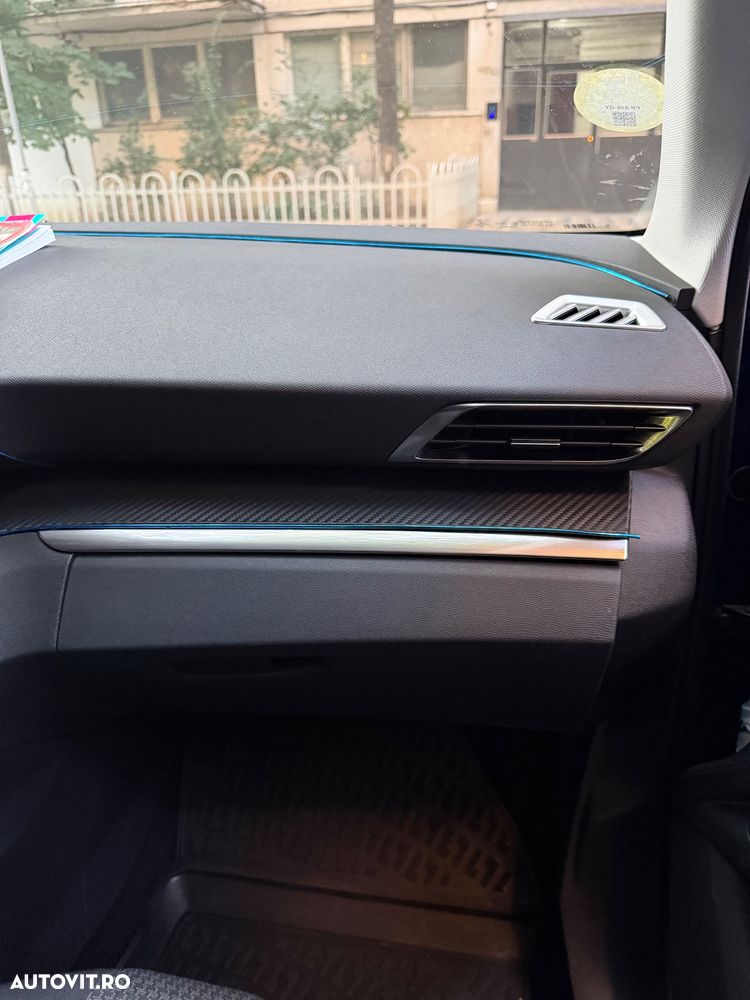 Peugeot 3008 - 17