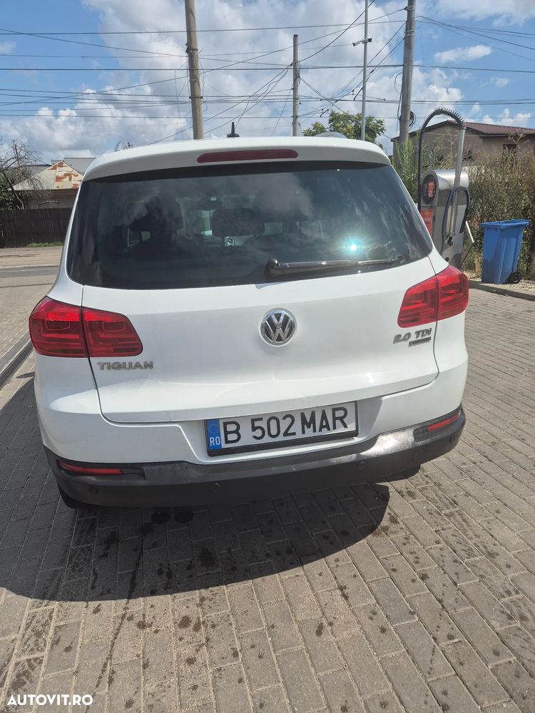 Volkswagen Tiguan - 4