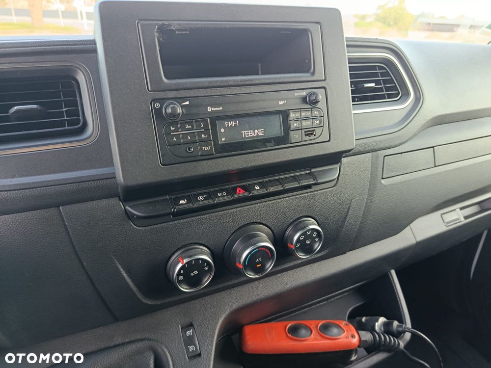 Renault Master Blizniak Kontener Winda - 19